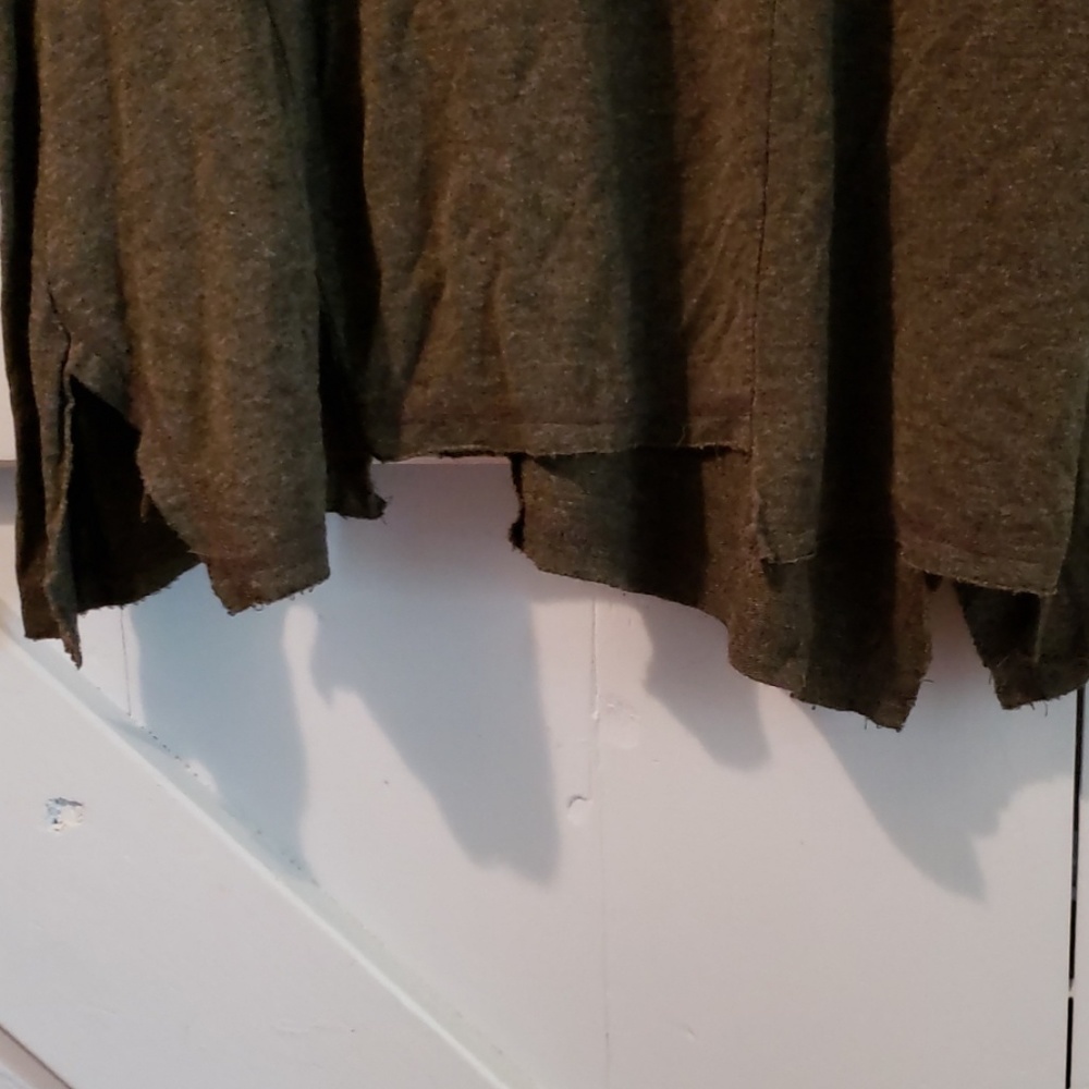 Kenzie tunic - Picture 2 of 3